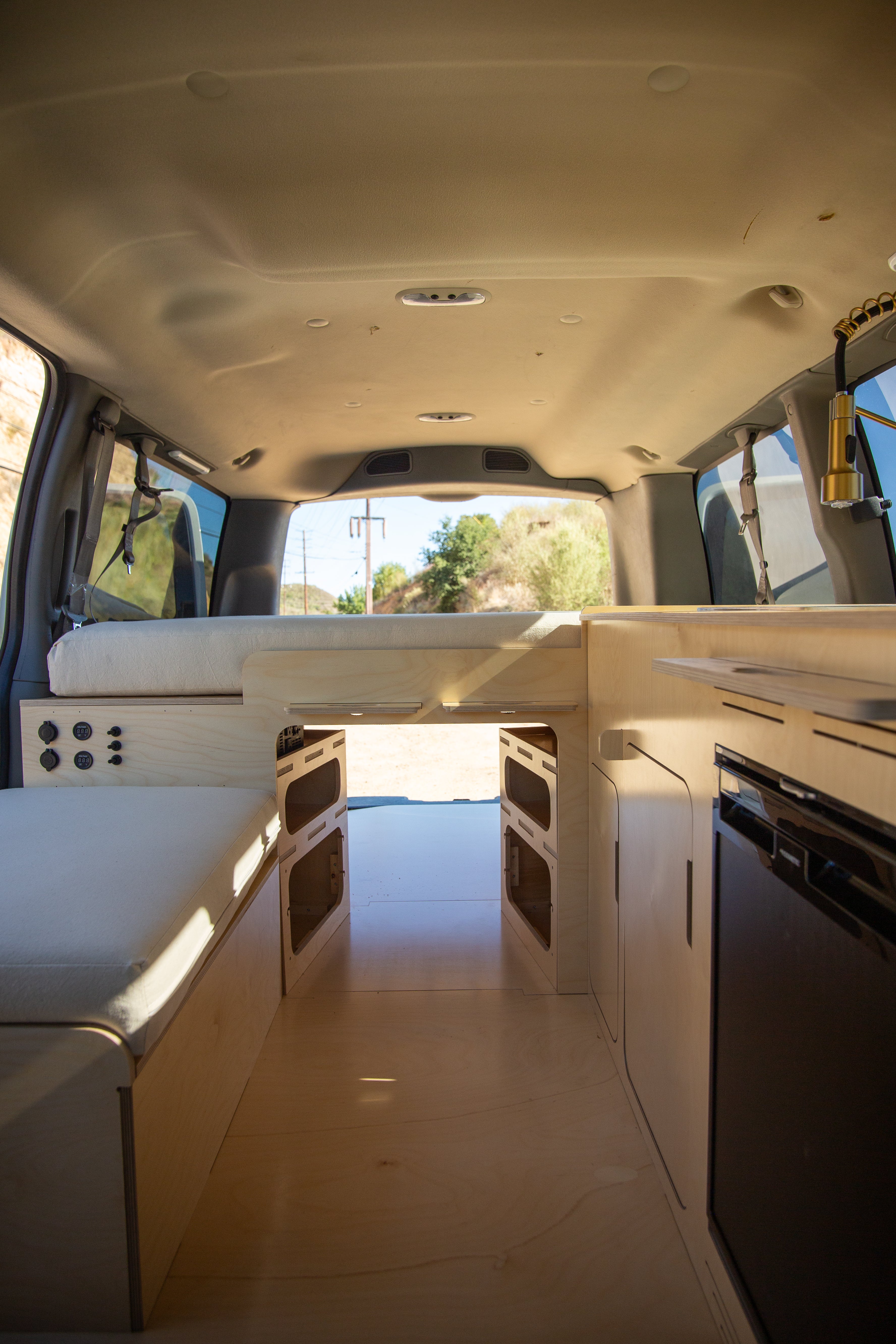 Chevy Express GMC Savana 155” – VanLab