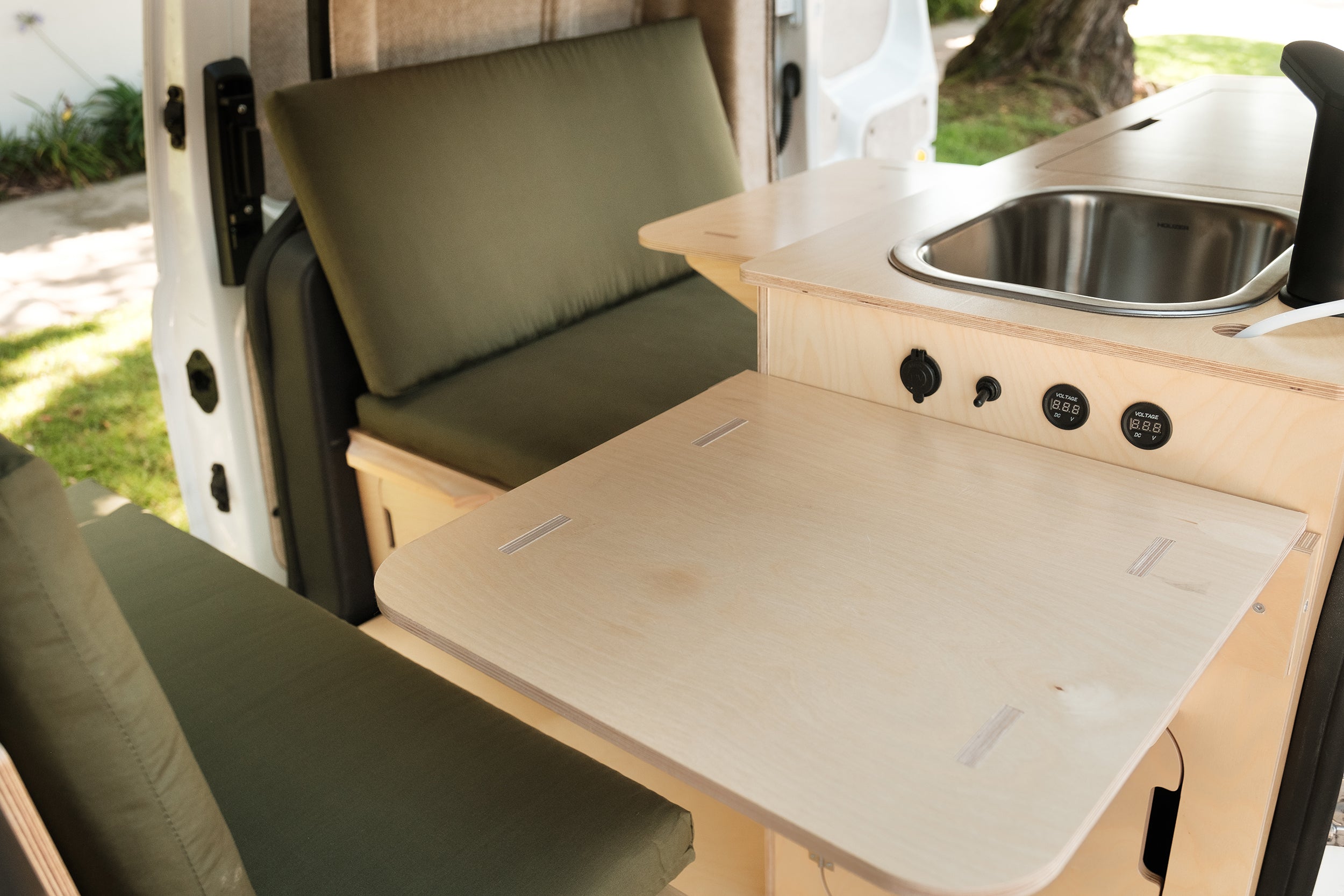 Ford Transit Connect Cargo - LWB ONLY