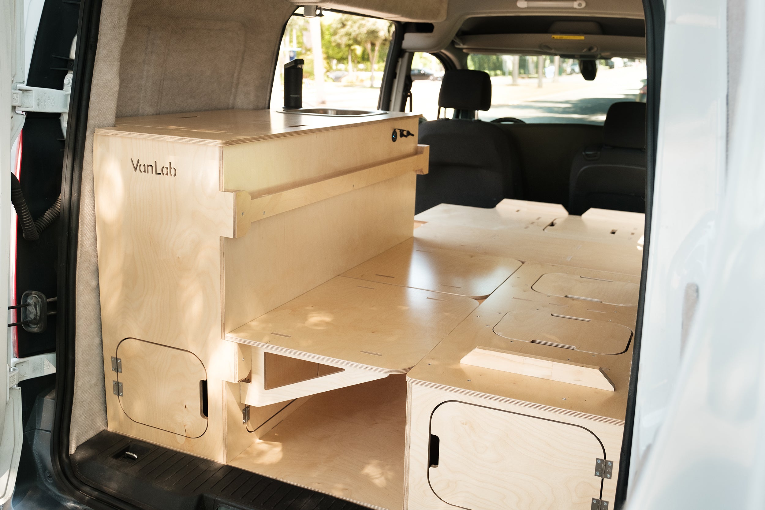 Ford Transit Connect Cargo - LWB ONLY