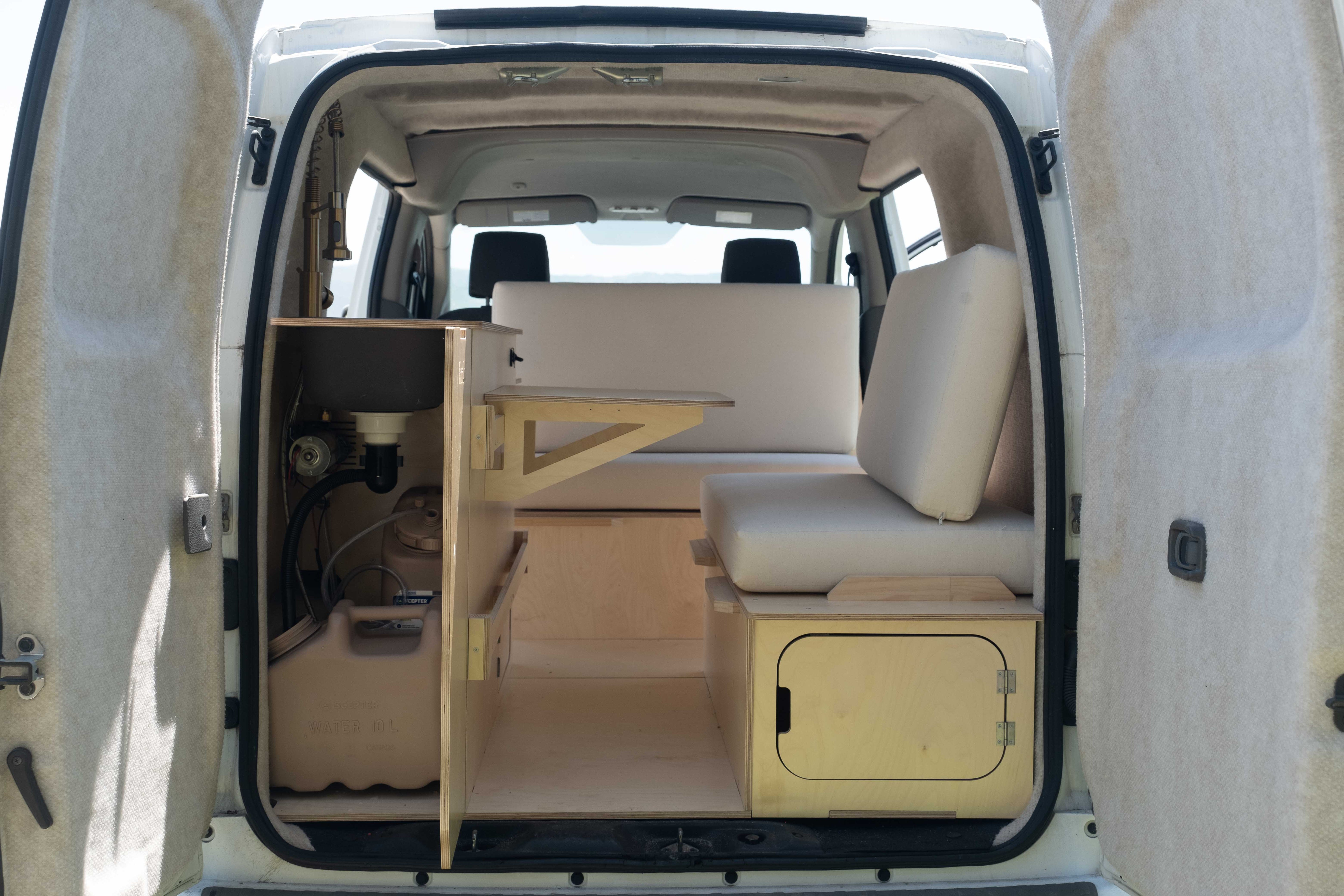 Nissan NV 200