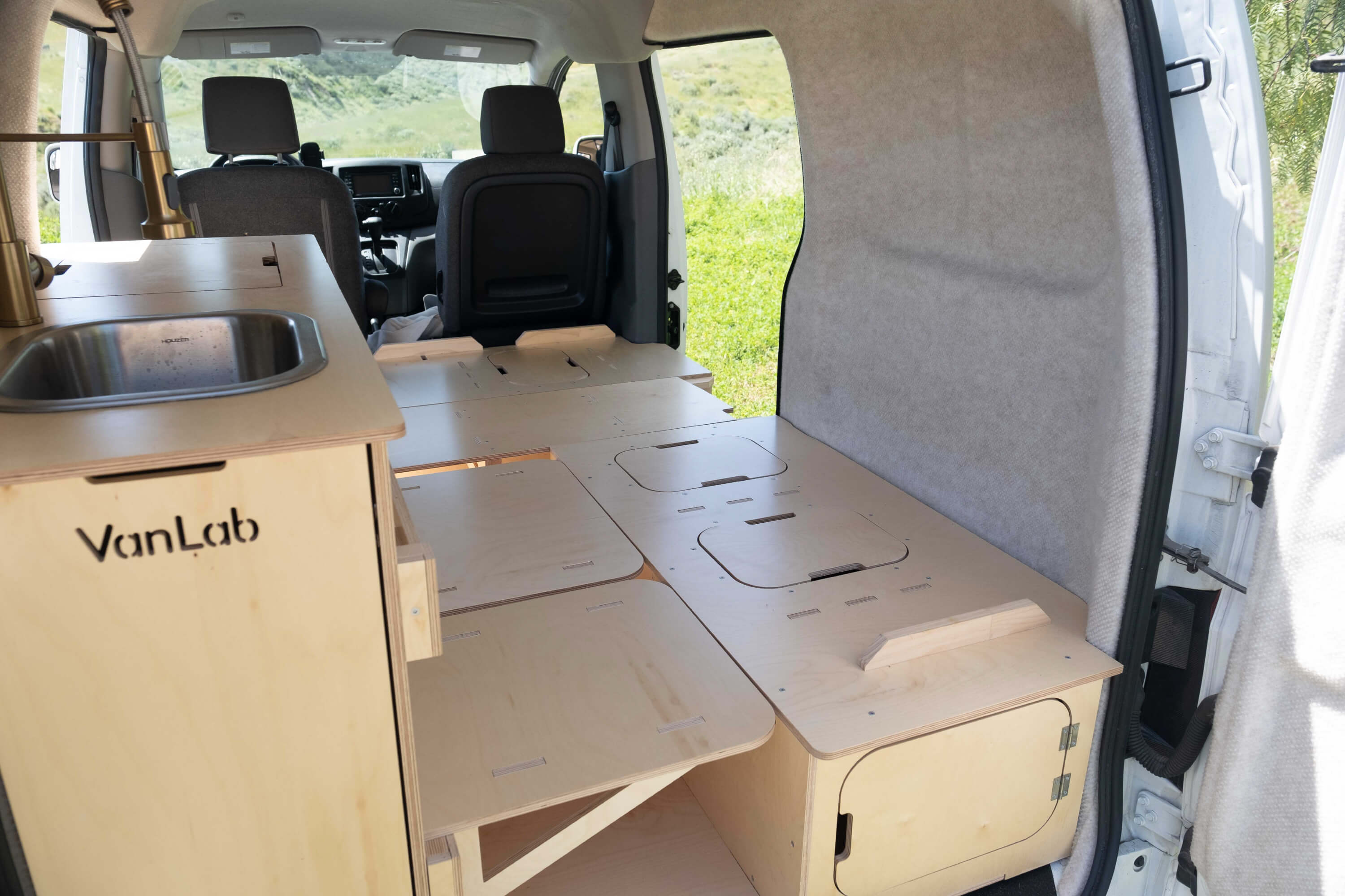 Nissan NV 200