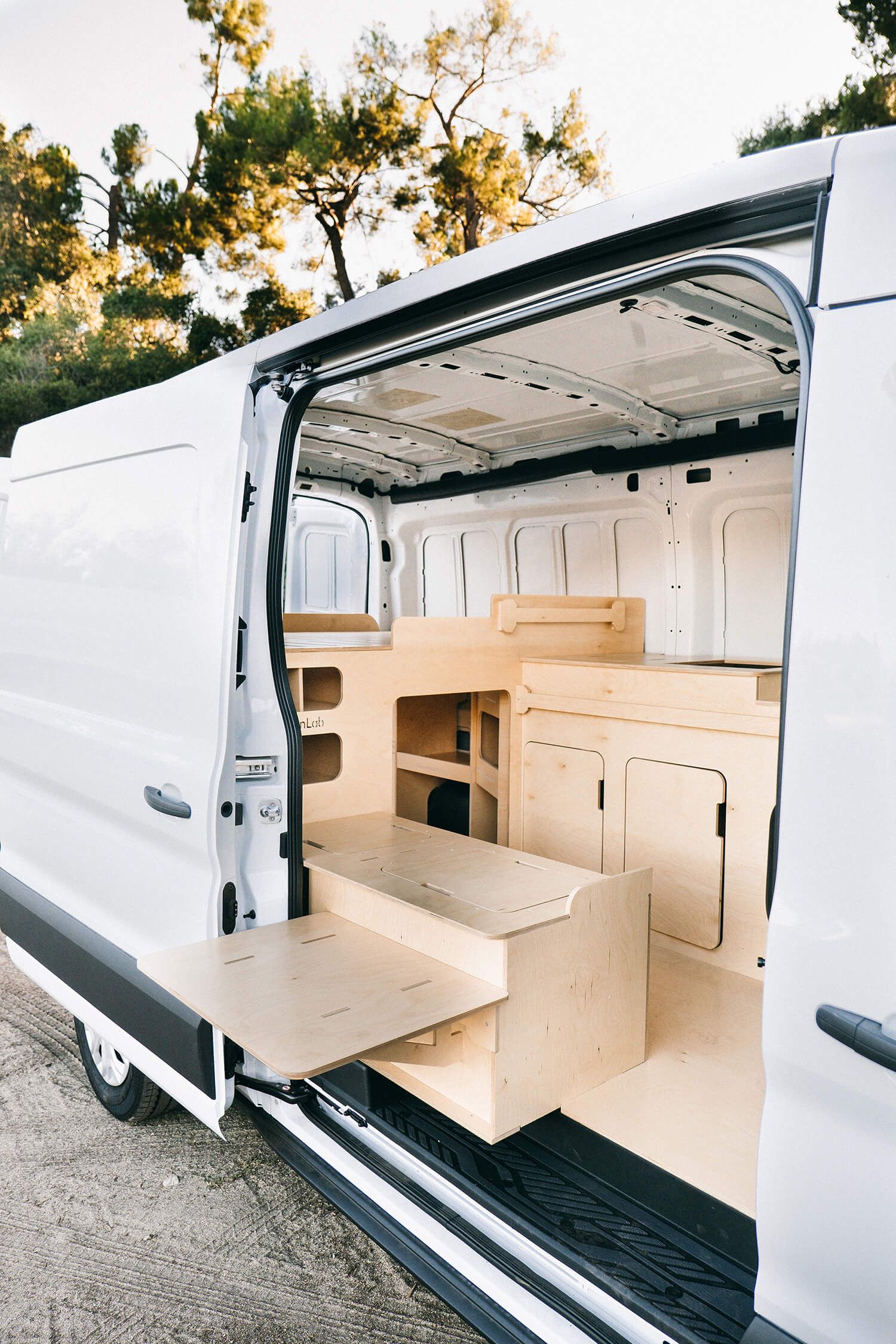 Ford Transit 148" Cargo