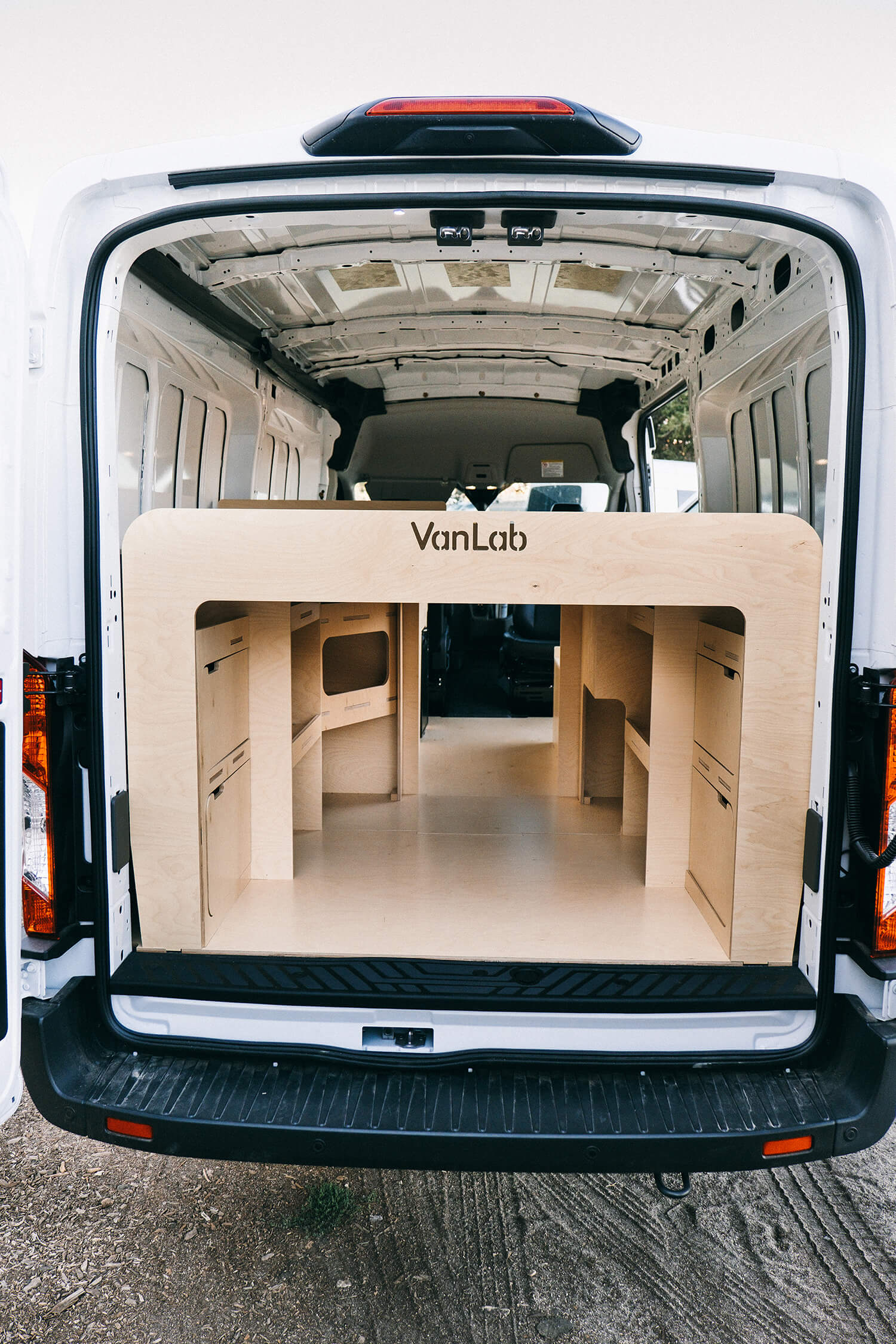 Ford Transit 148" Cargo